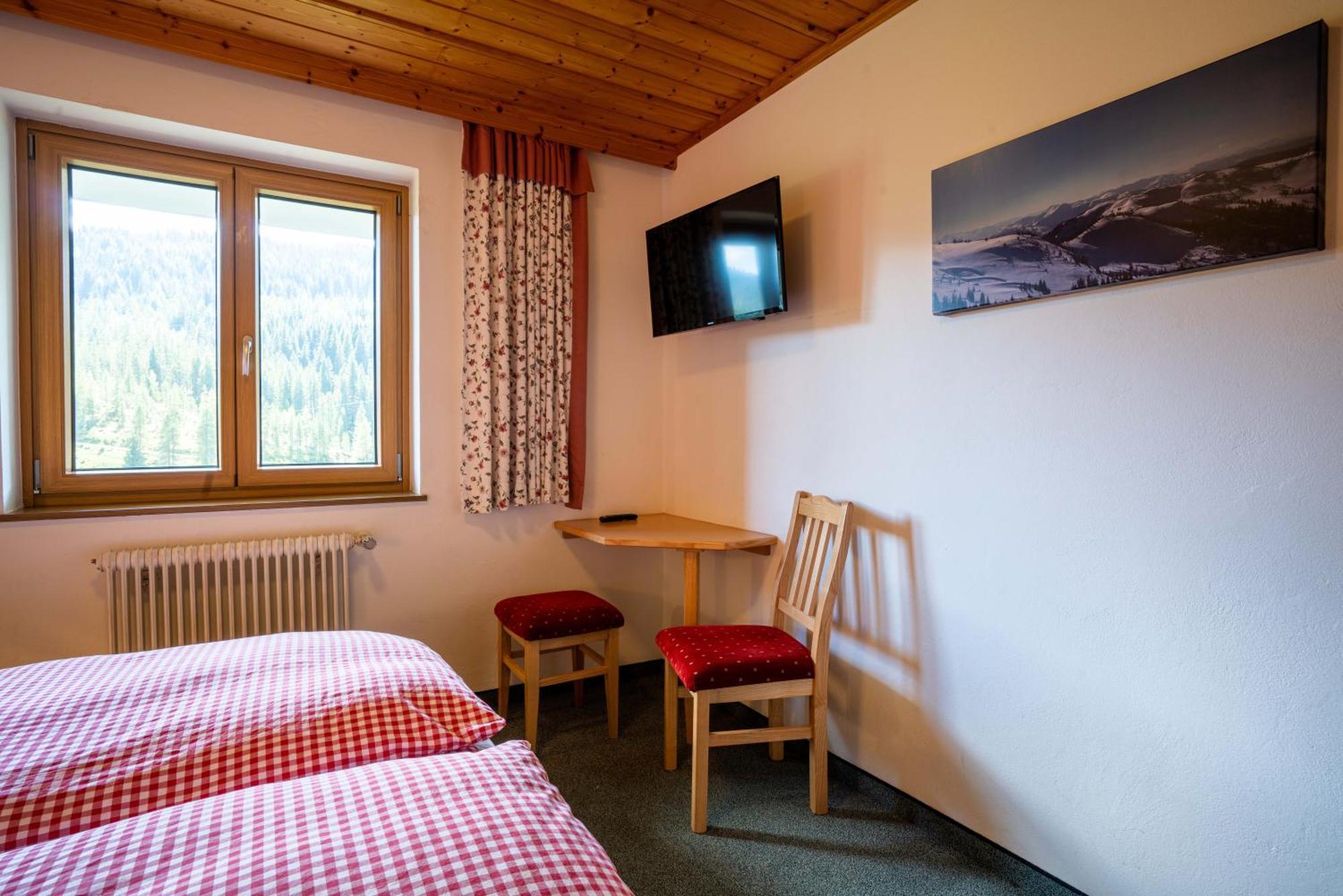 Hotel Mittereggalm Mühlbach am Hochkönig Exterior foto